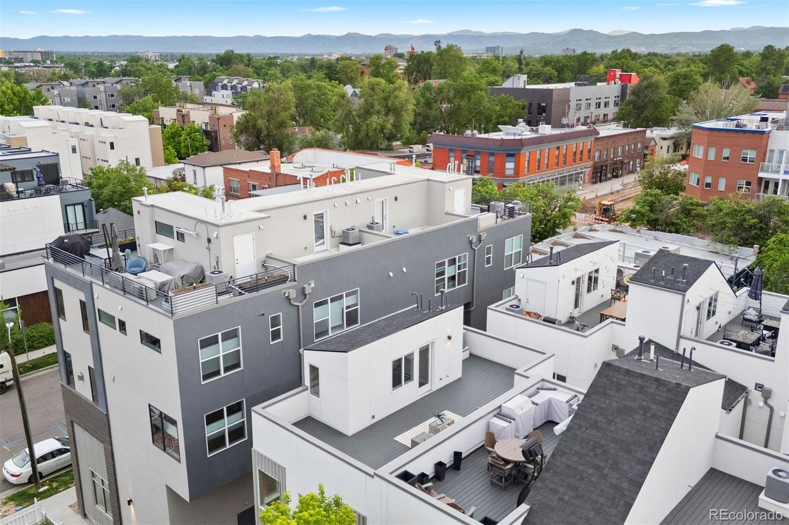2831 W 25th Avenue Unit: 1