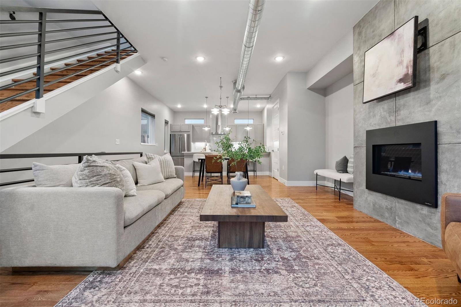 2831 W 25th Avenue Unit: 1