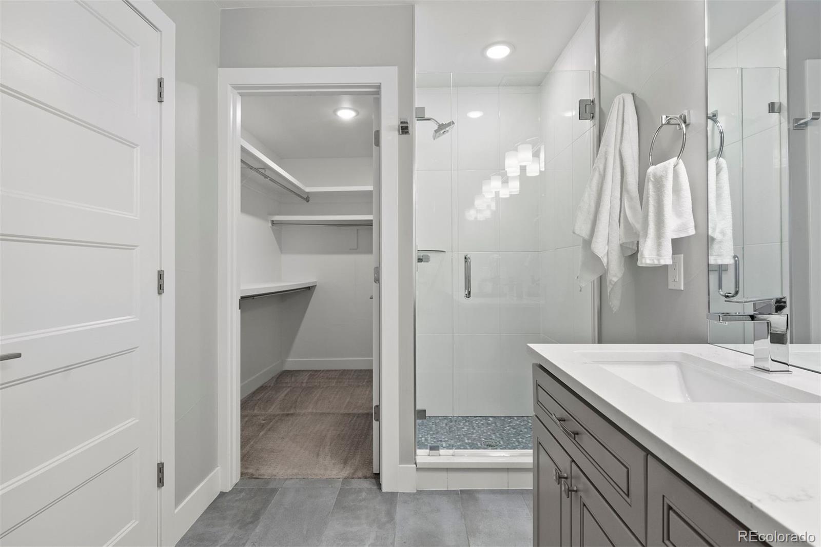 2831 W 25th Avenue Unit: 1