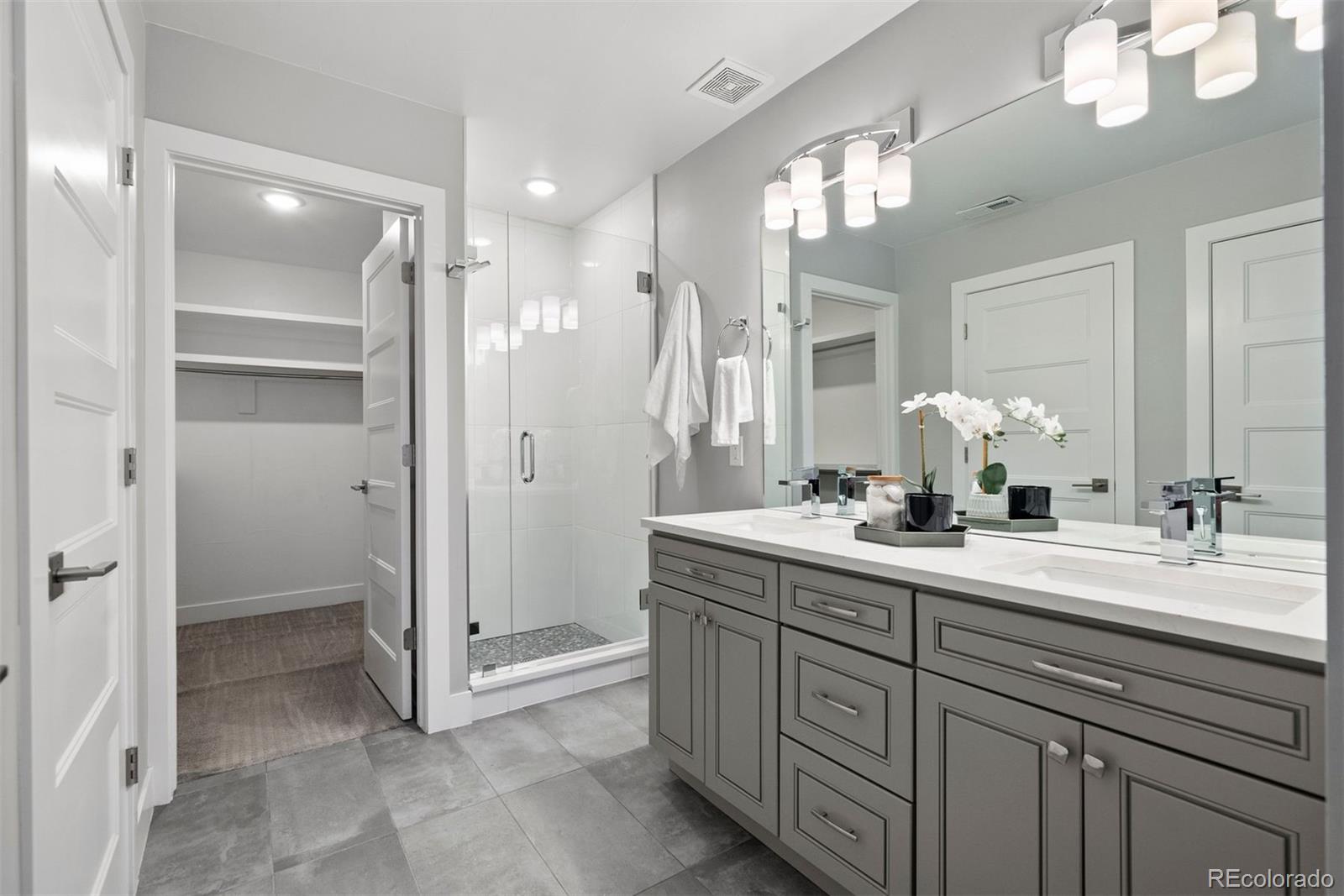2831 W 25th Avenue Unit: 1