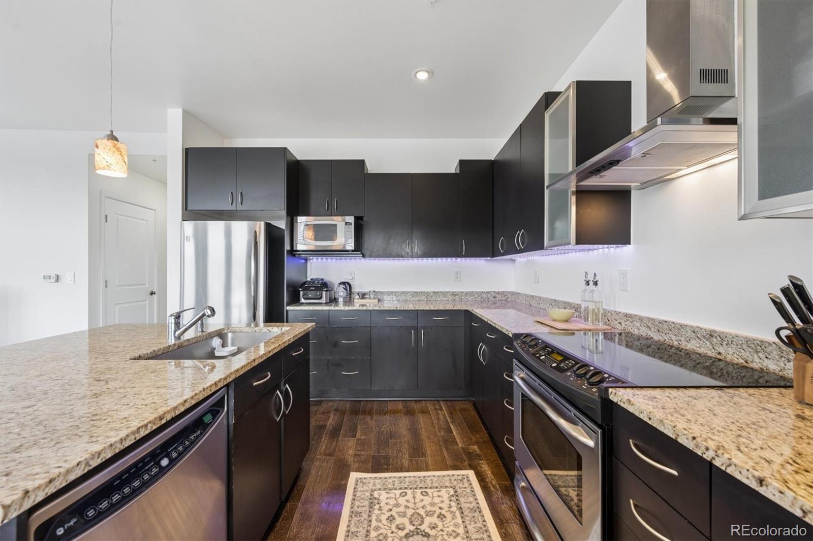 2958 Syracuse Street Unit: 317