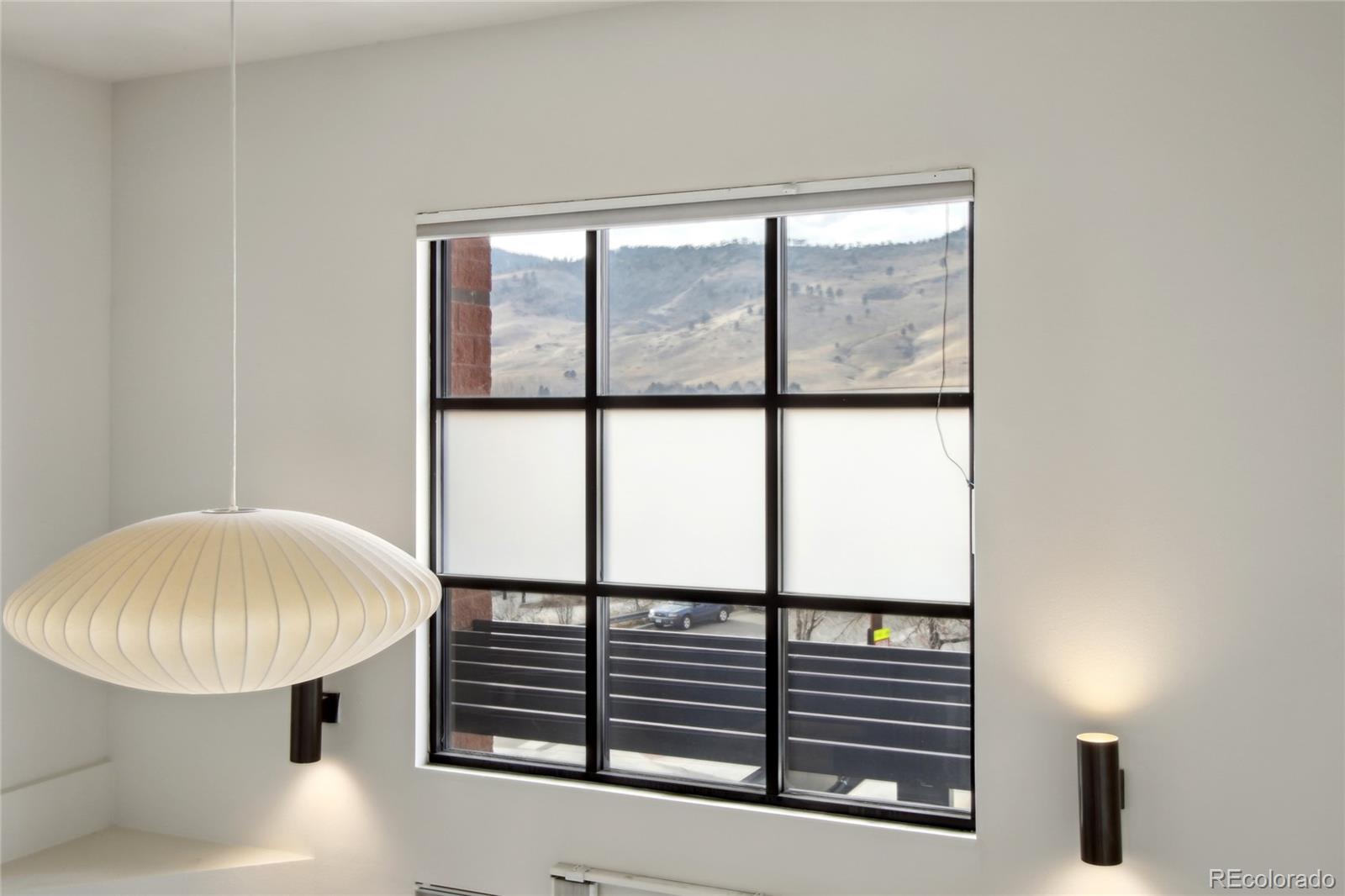 4520 Broadway Street Unit: 208