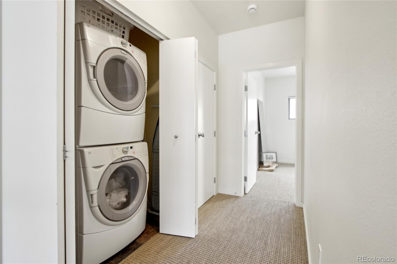 4520 Broadway Street Unit: 208