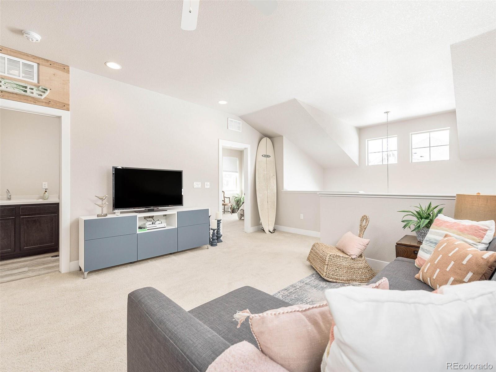 13725 Shoshone Lane