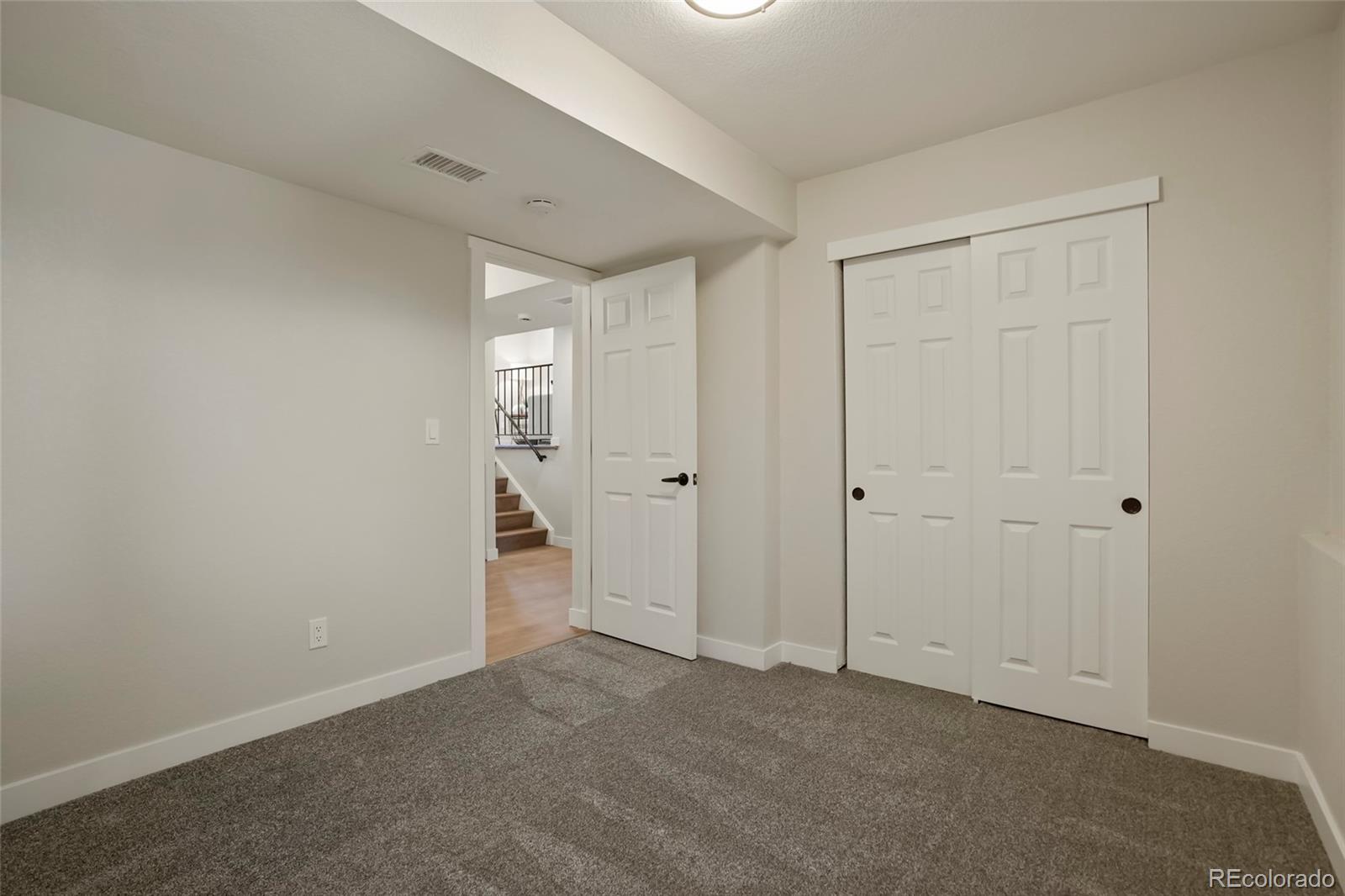 5740 W 76th Drive