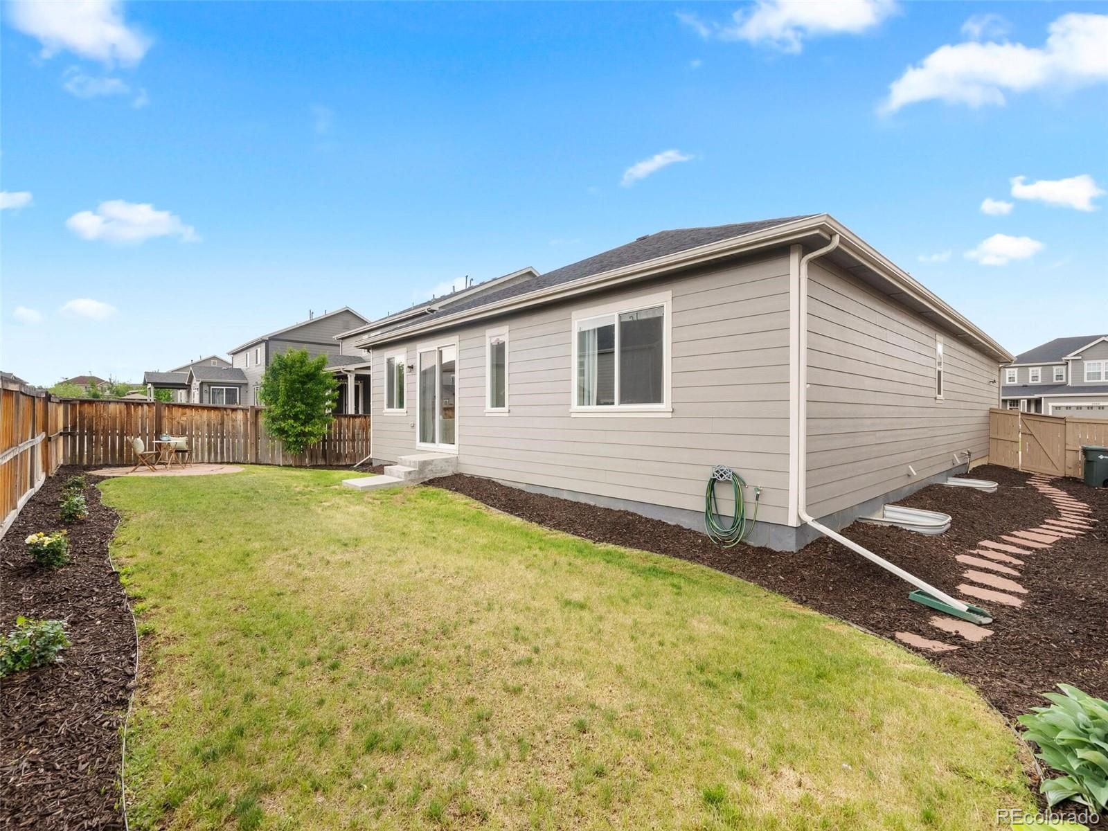 2085 E 150th Place
