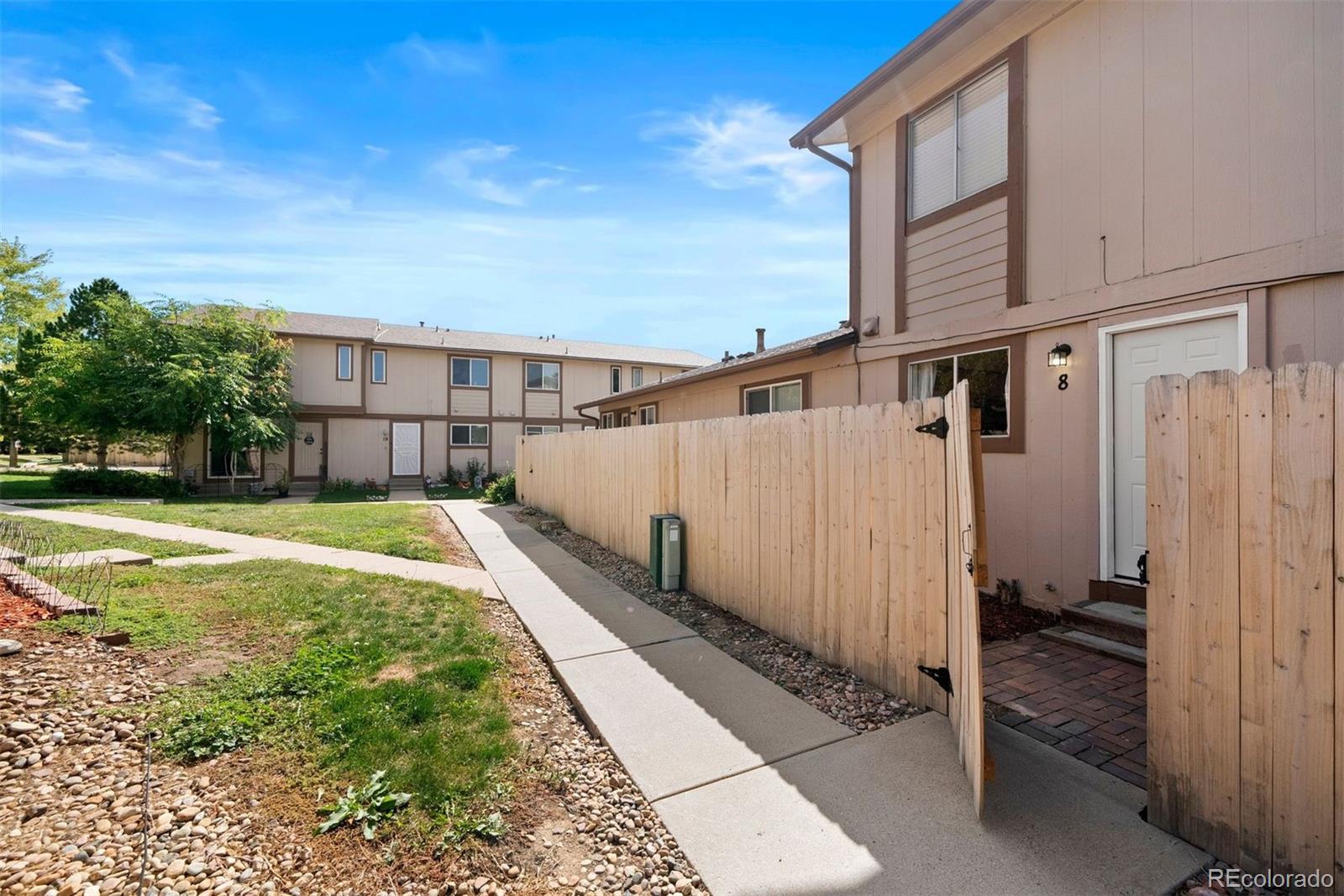 2347 Rainbow Drive Unit: B