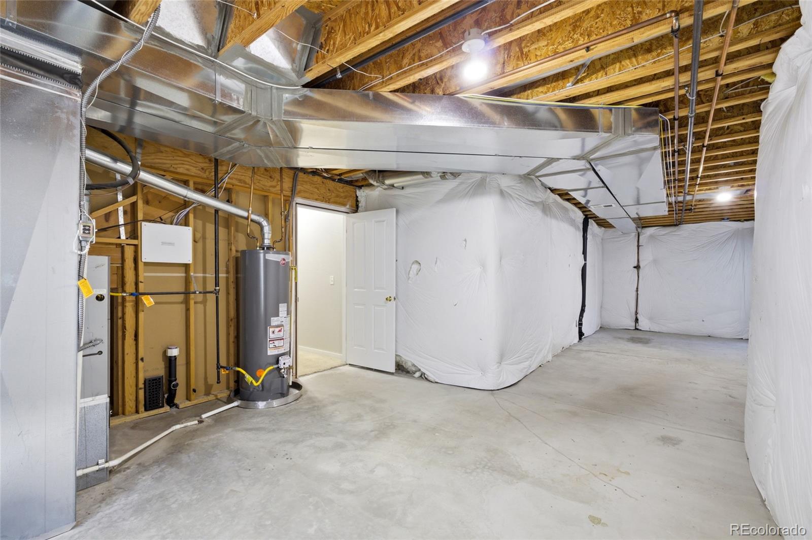 3878 Red Deer Trail