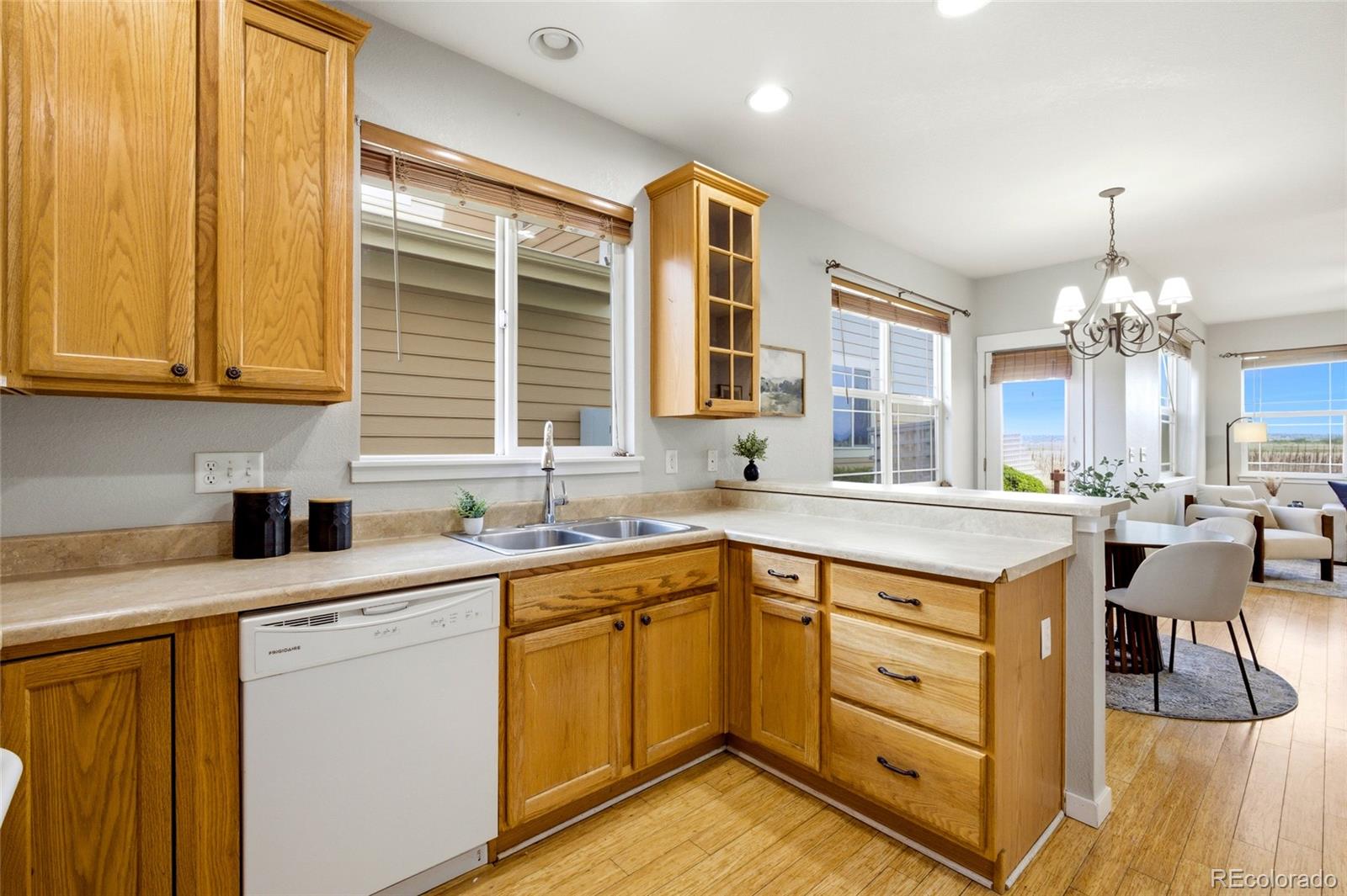 3878 Red Deer Trail