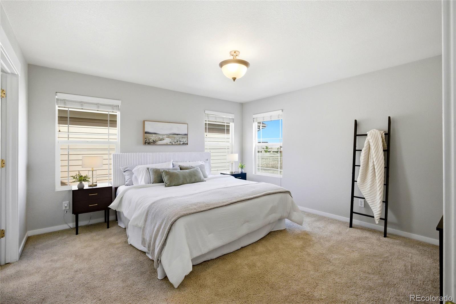 3878 Red Deer Trail
