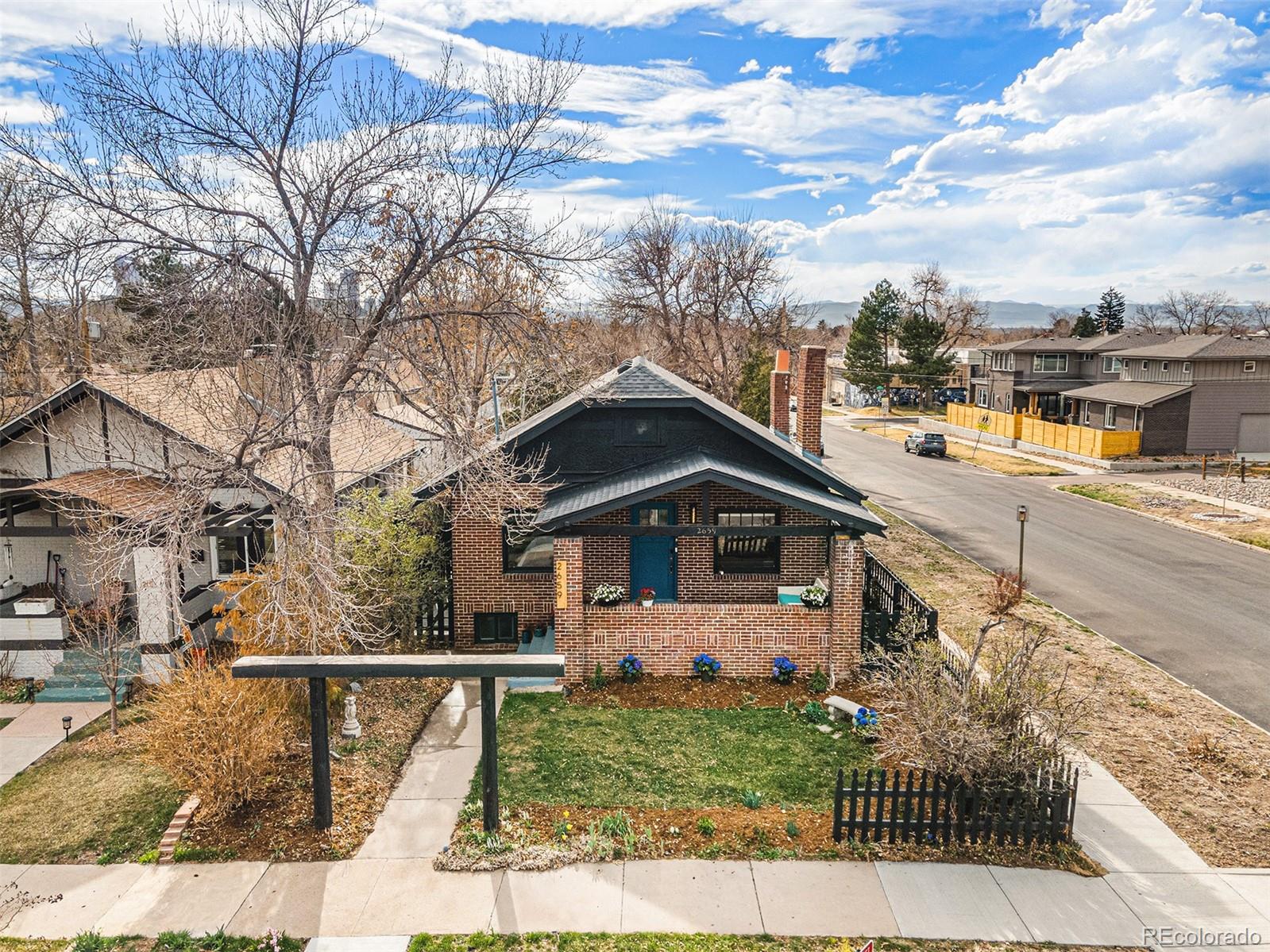 2659 N Elizabeth Street