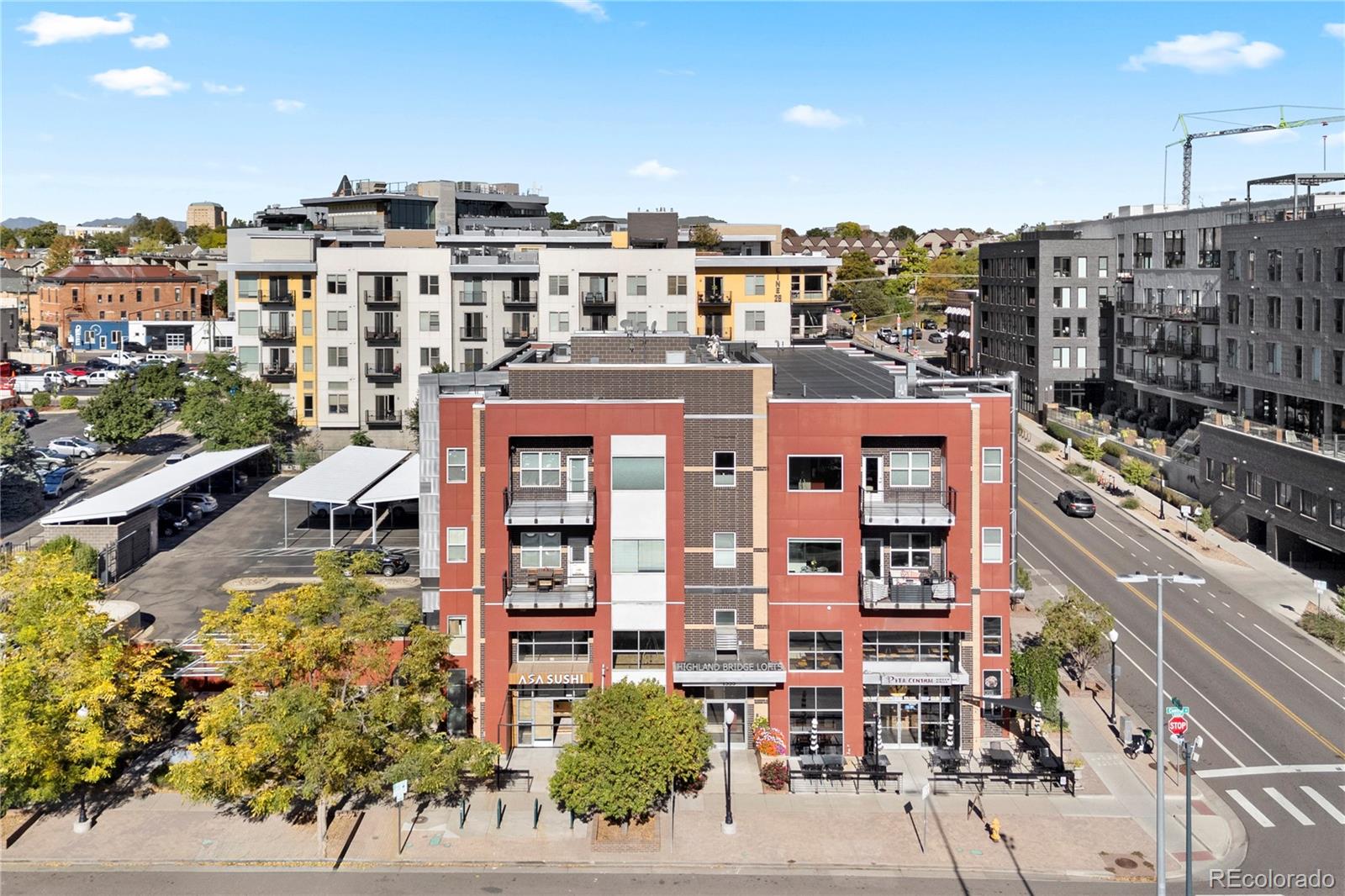 1555 Central Street Unit: 301