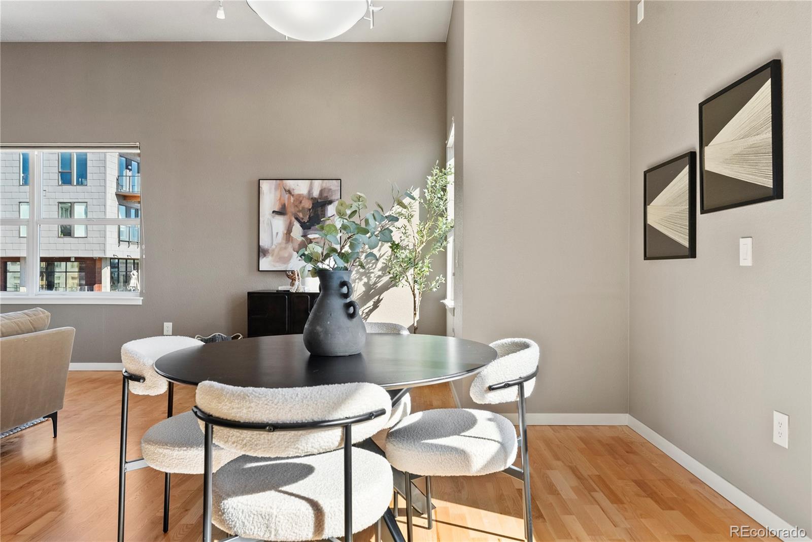 1555 Central Street Unit: 301