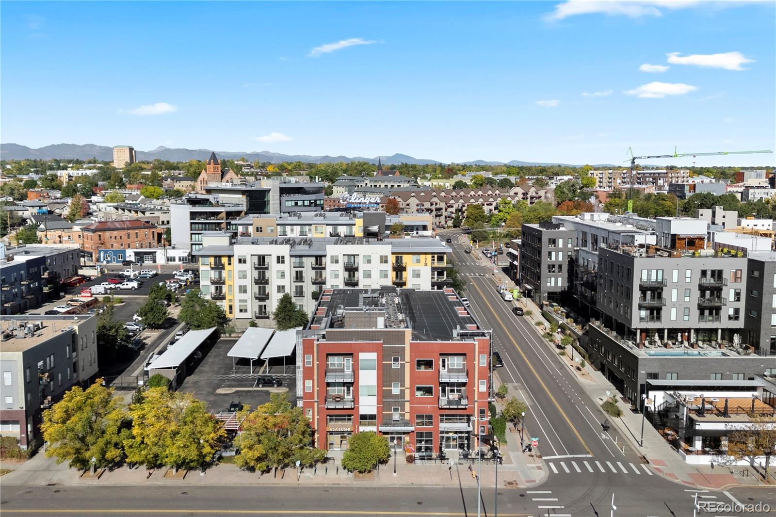 1555 Central Street Unit: 301