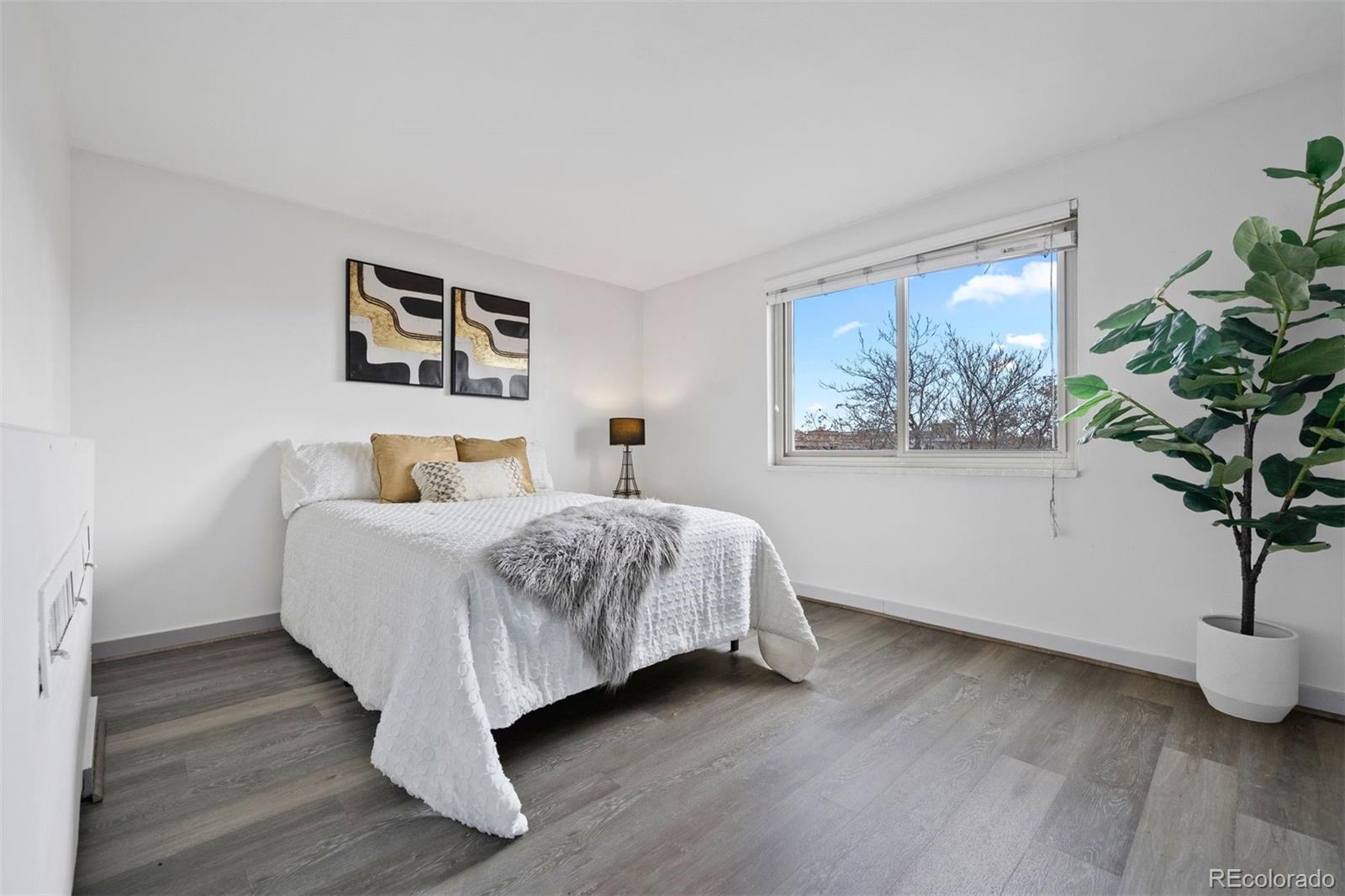 1366 Garfield Street Unit: 502