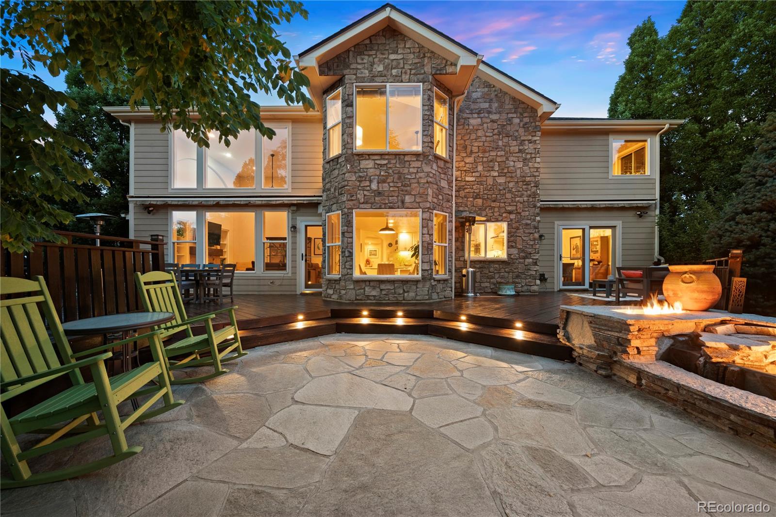 3822 Broadmoor Loop