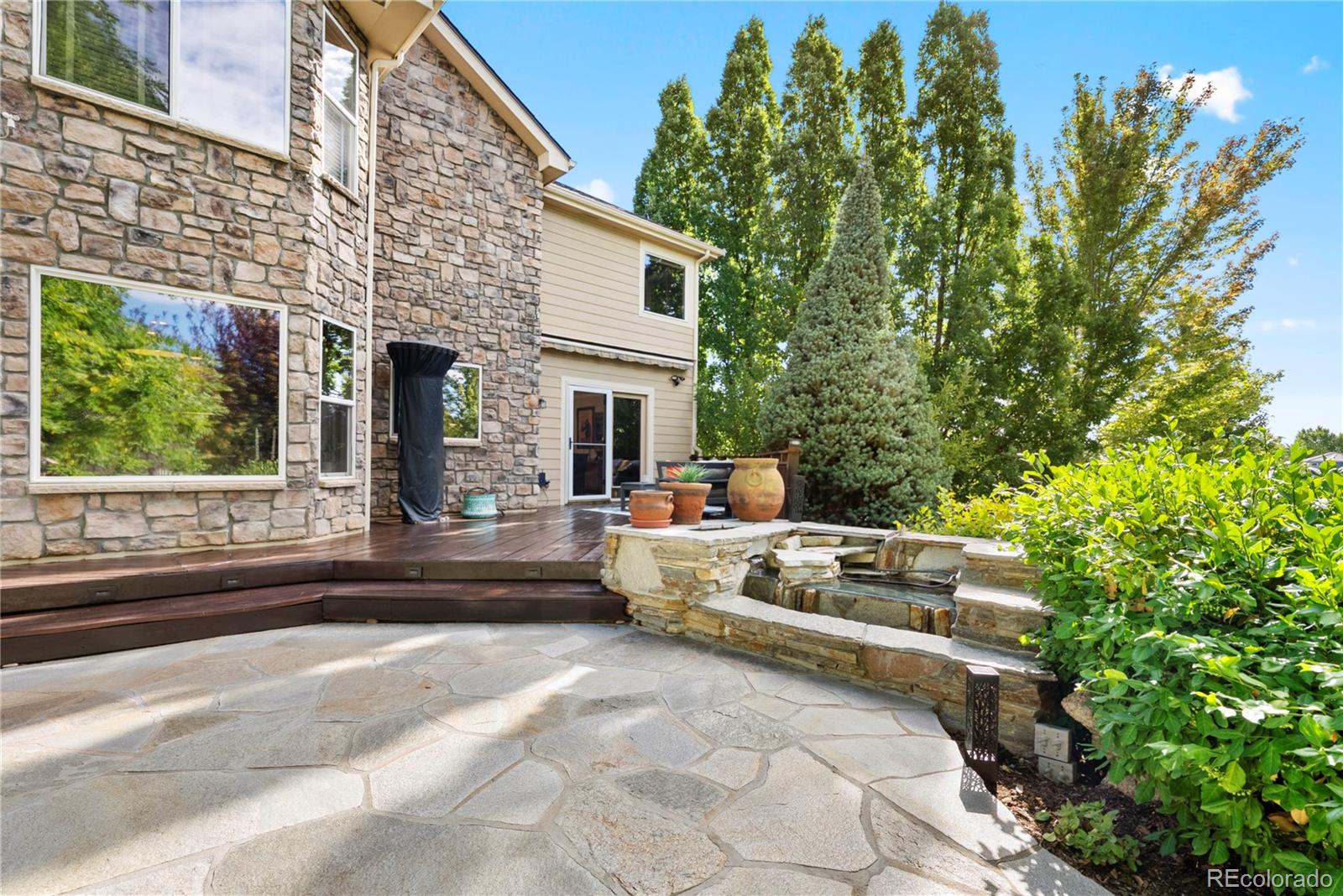 3822 Broadmoor Loop