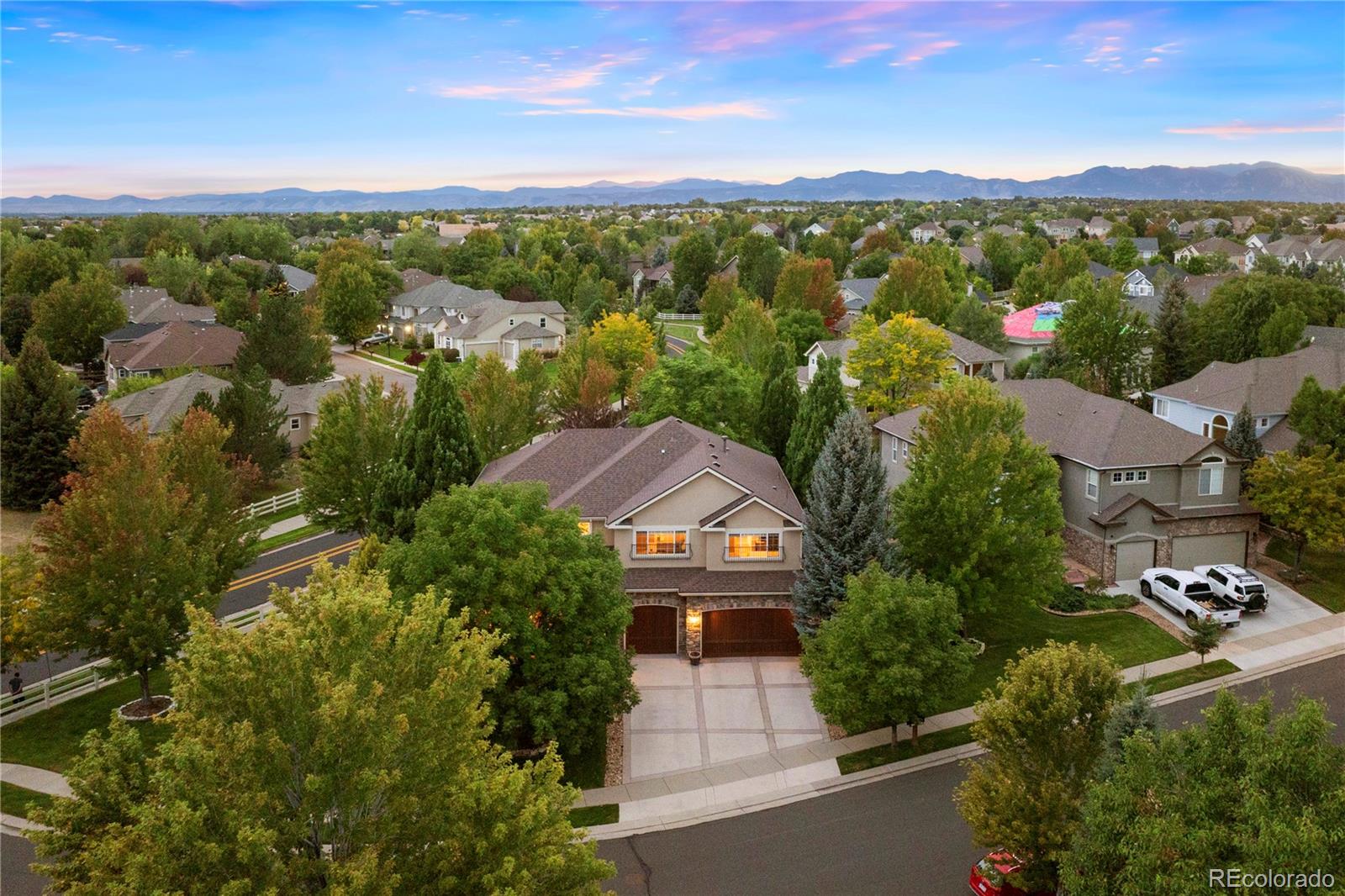 3822 Broadmoor Loop
