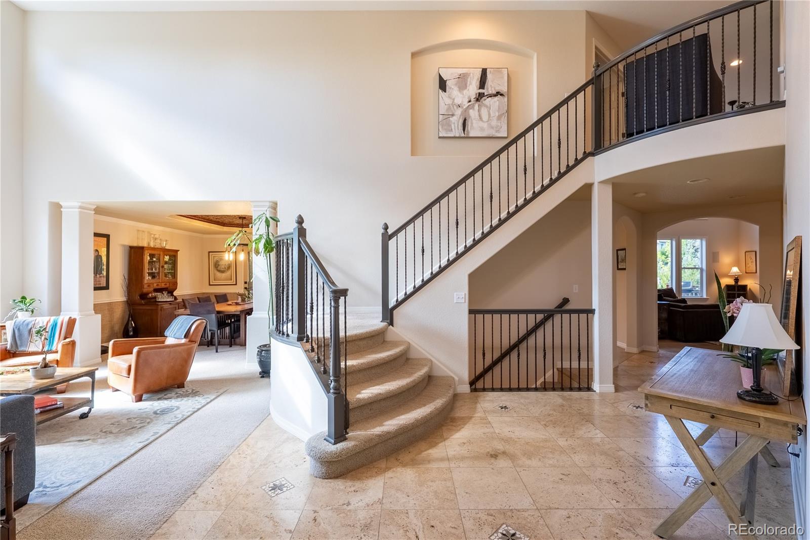 3822 Broadmoor Loop