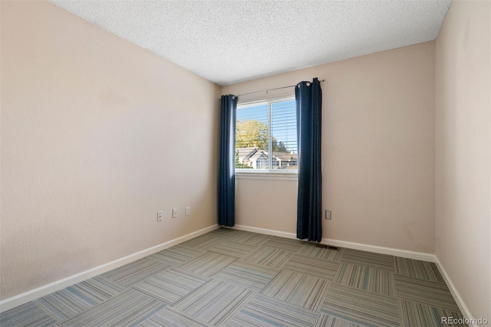 4002 E 130th Court