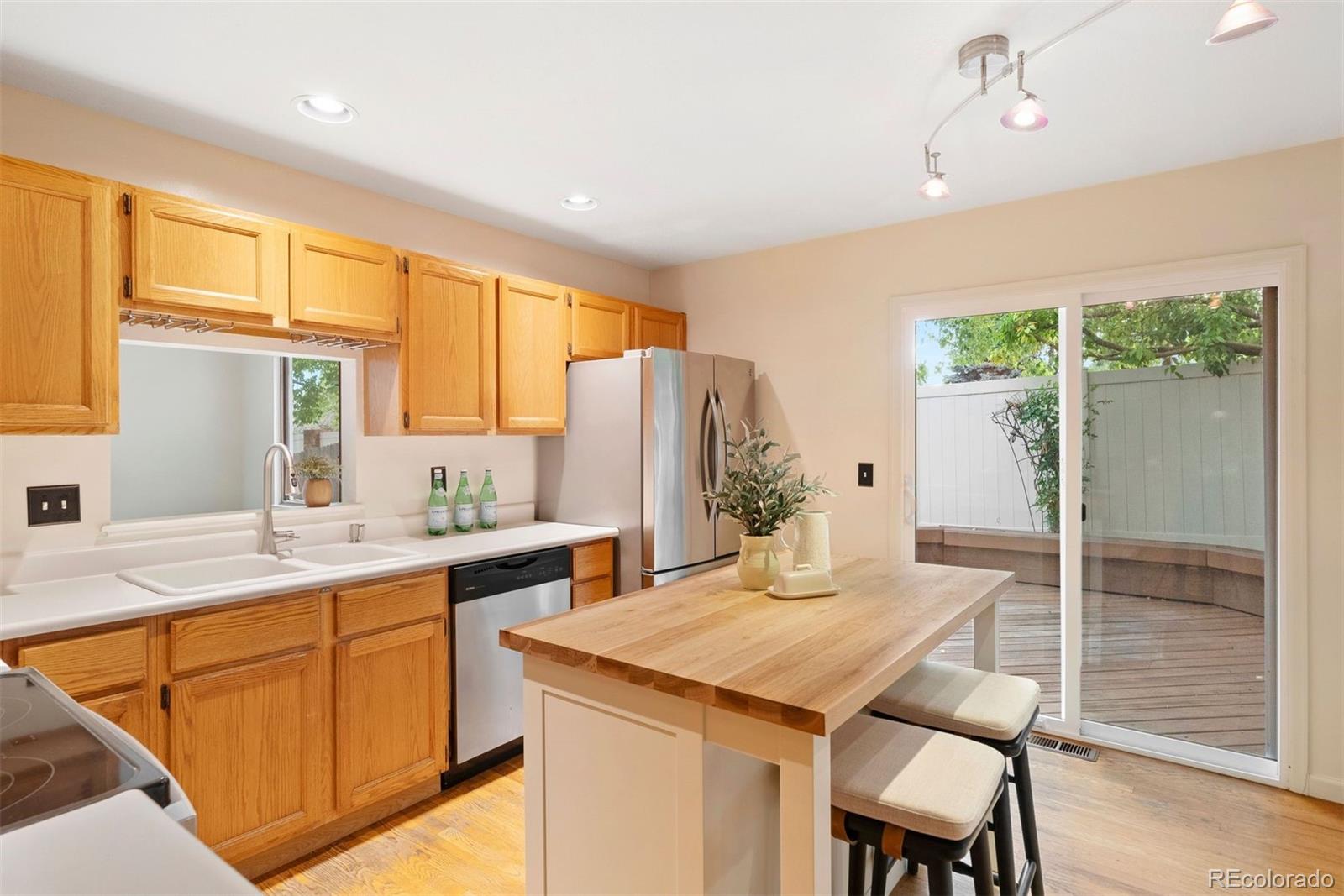 4002 E 130th Court