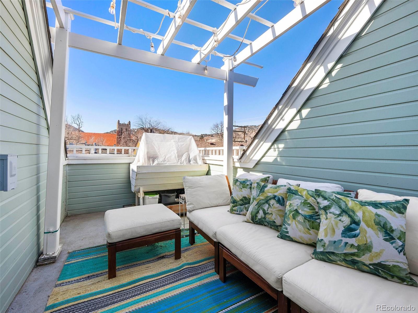 1333 Pine Street Unit: 4