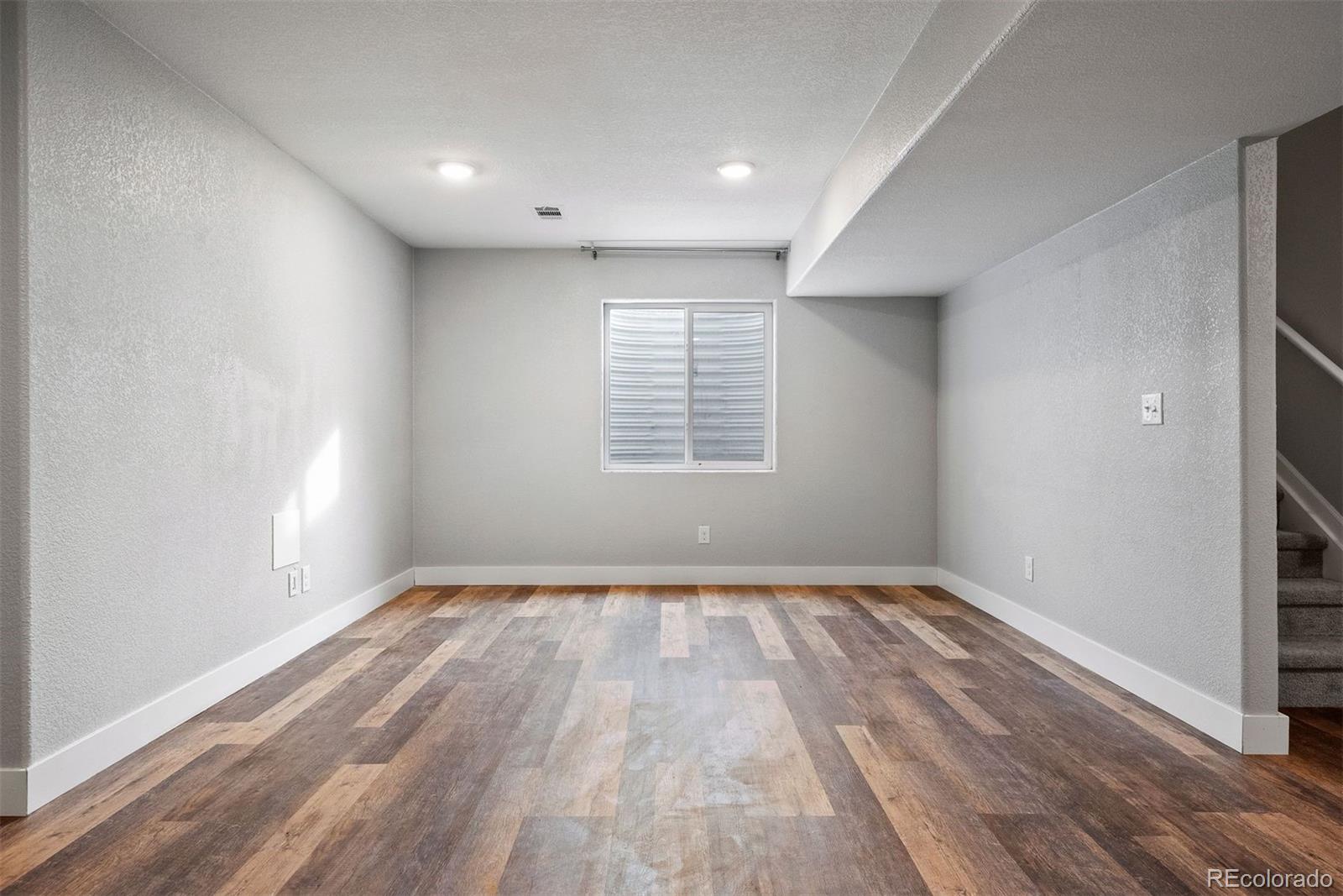 1277 Mathews Way