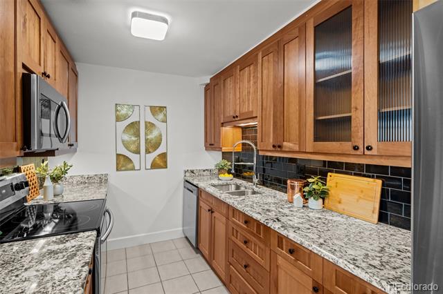 1313 N Williams Street Unit: 1602