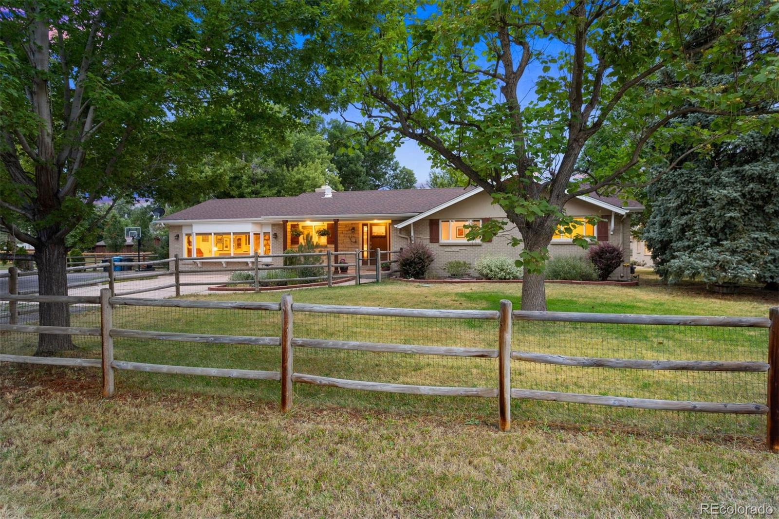 3371 S Owens Court