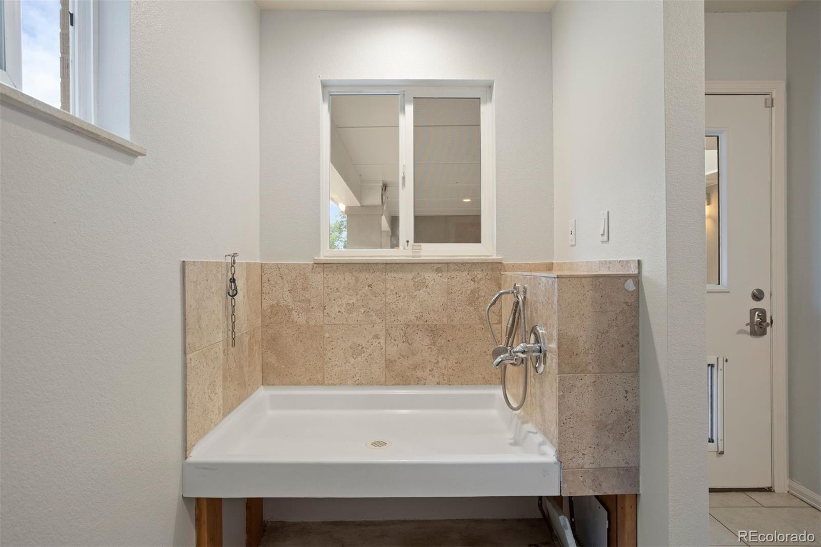 3371 S Owens Court
