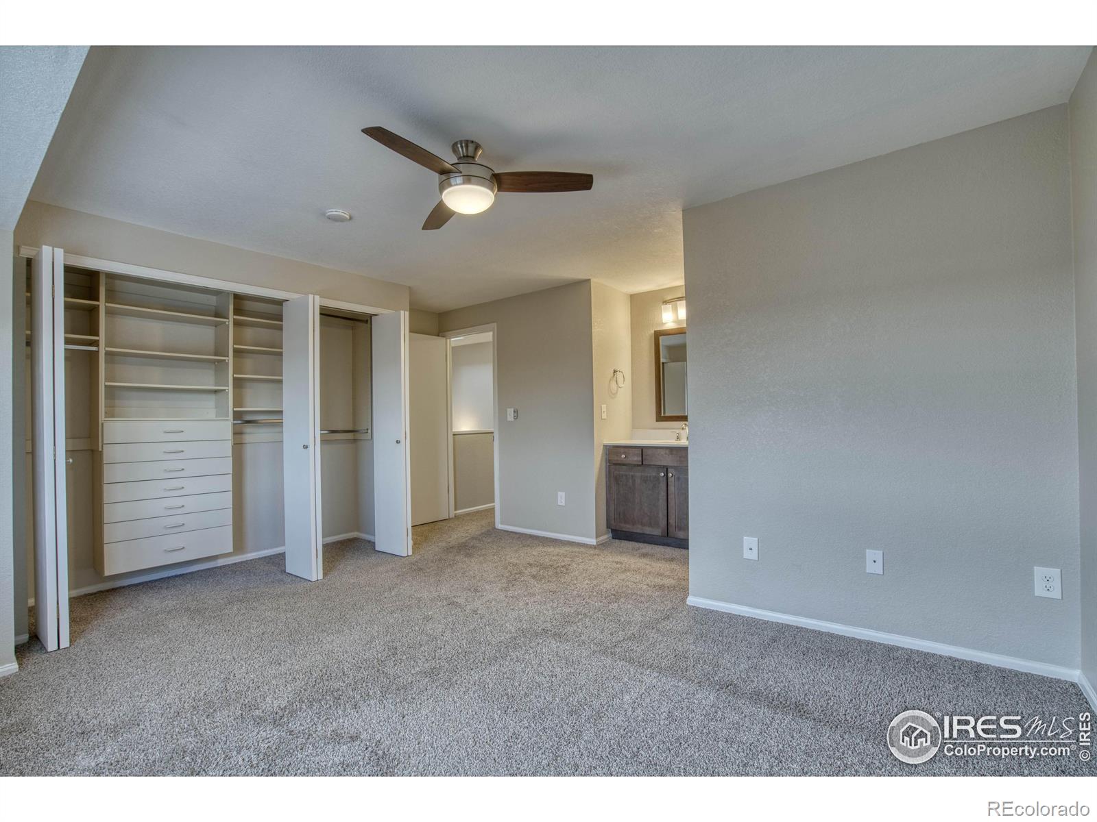 2147 Sunridge Circle