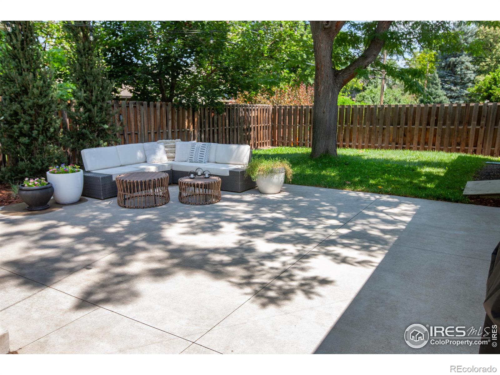 2465 Glenwood Drive