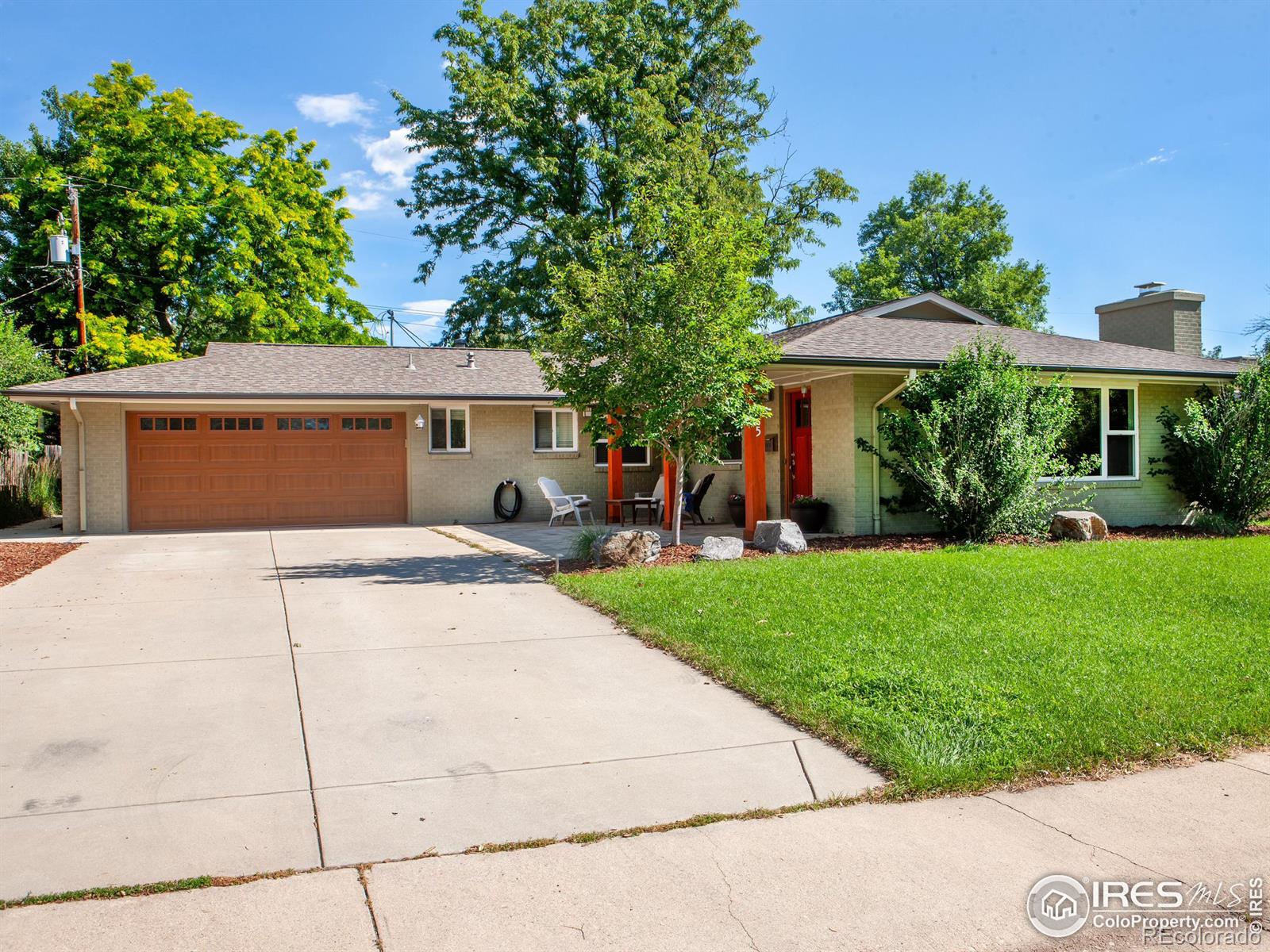 2465 Glenwood Drive