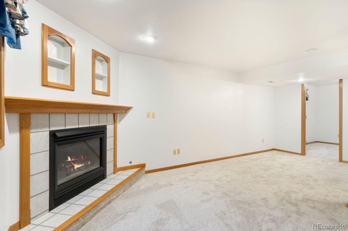 2869 Lotus Place