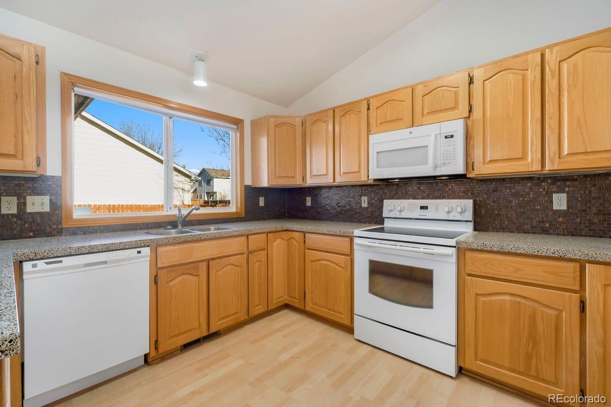 2869 Lotus Place