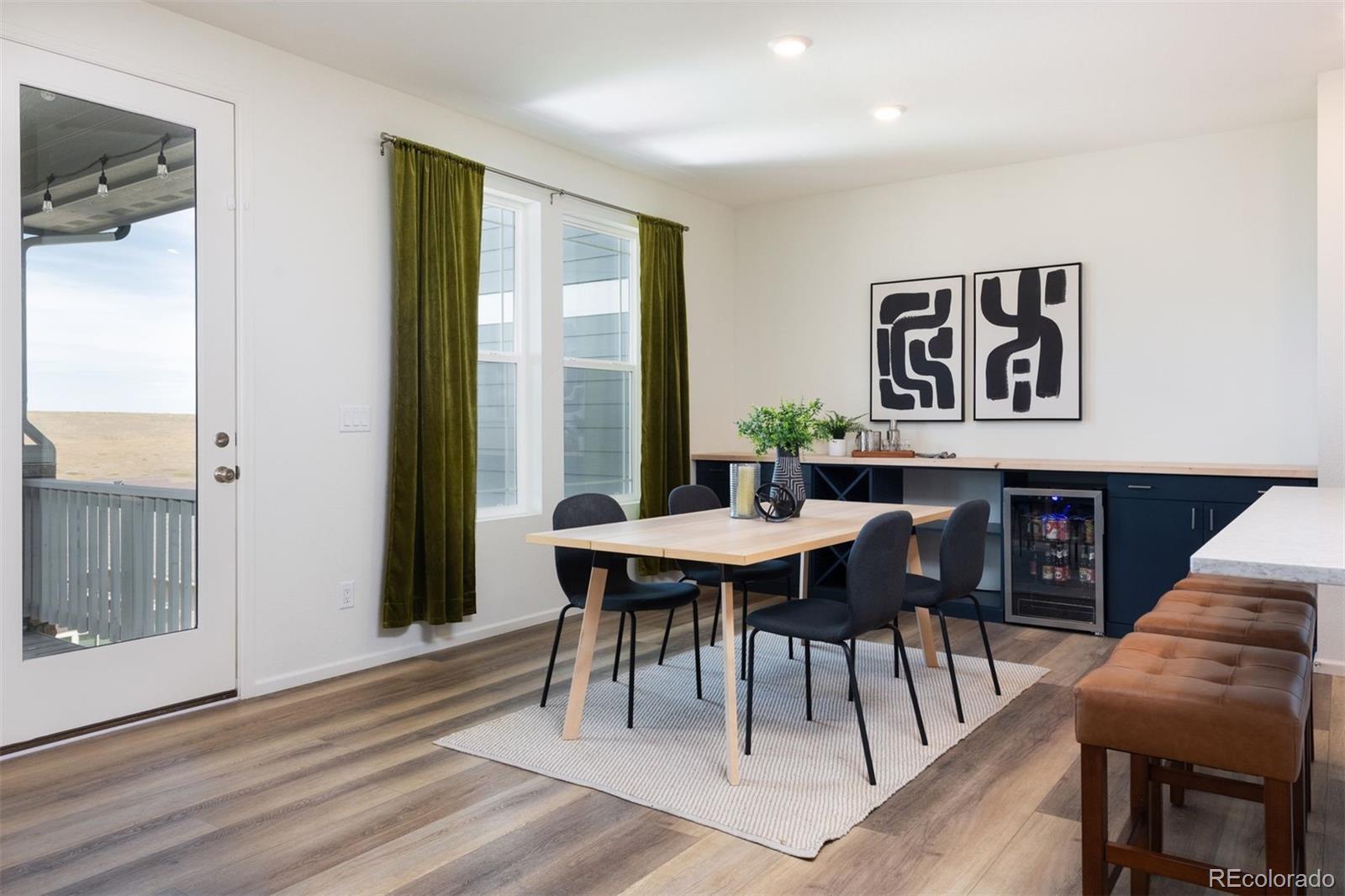 17673 W 93rd Place