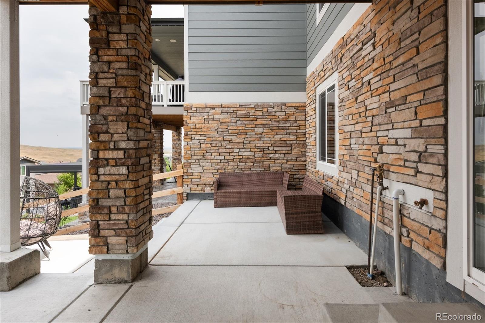 17673 W 93rd Place