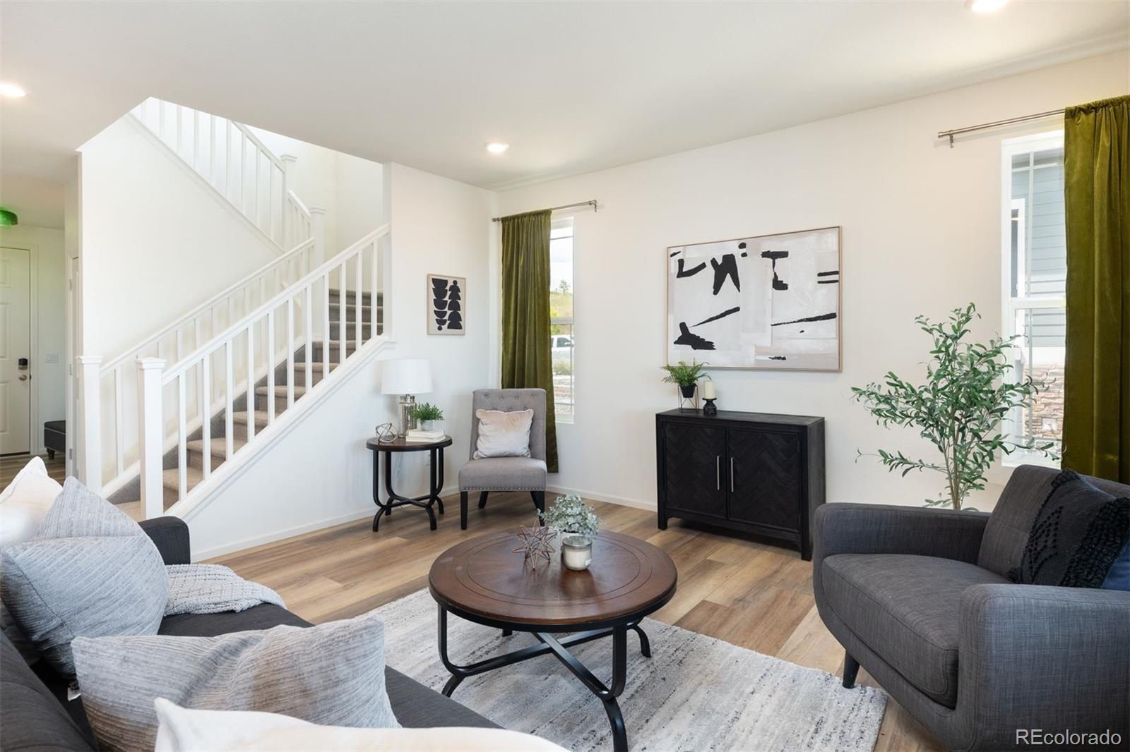17673 W 93rd Place