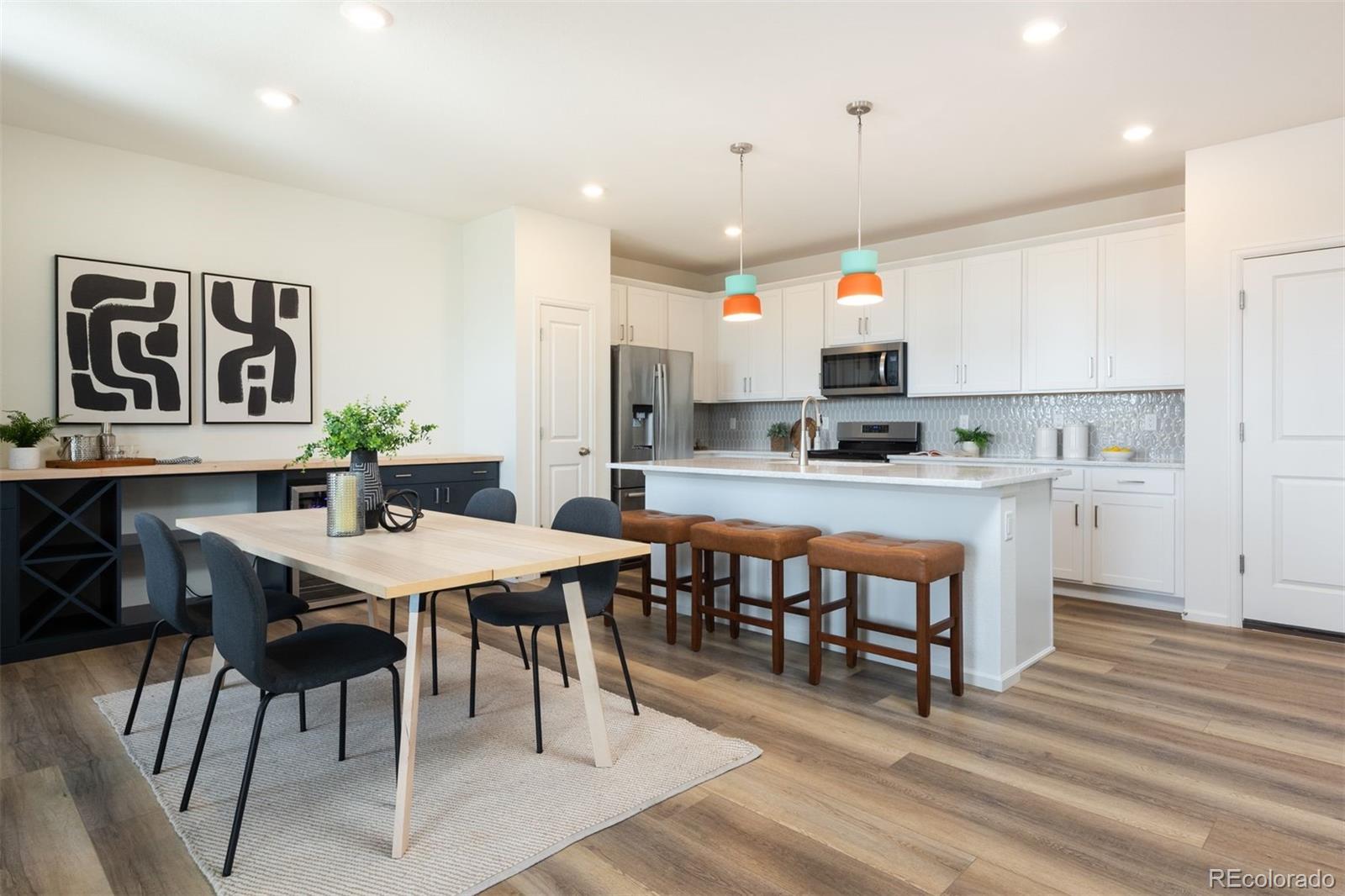 17673 W 93rd Place
