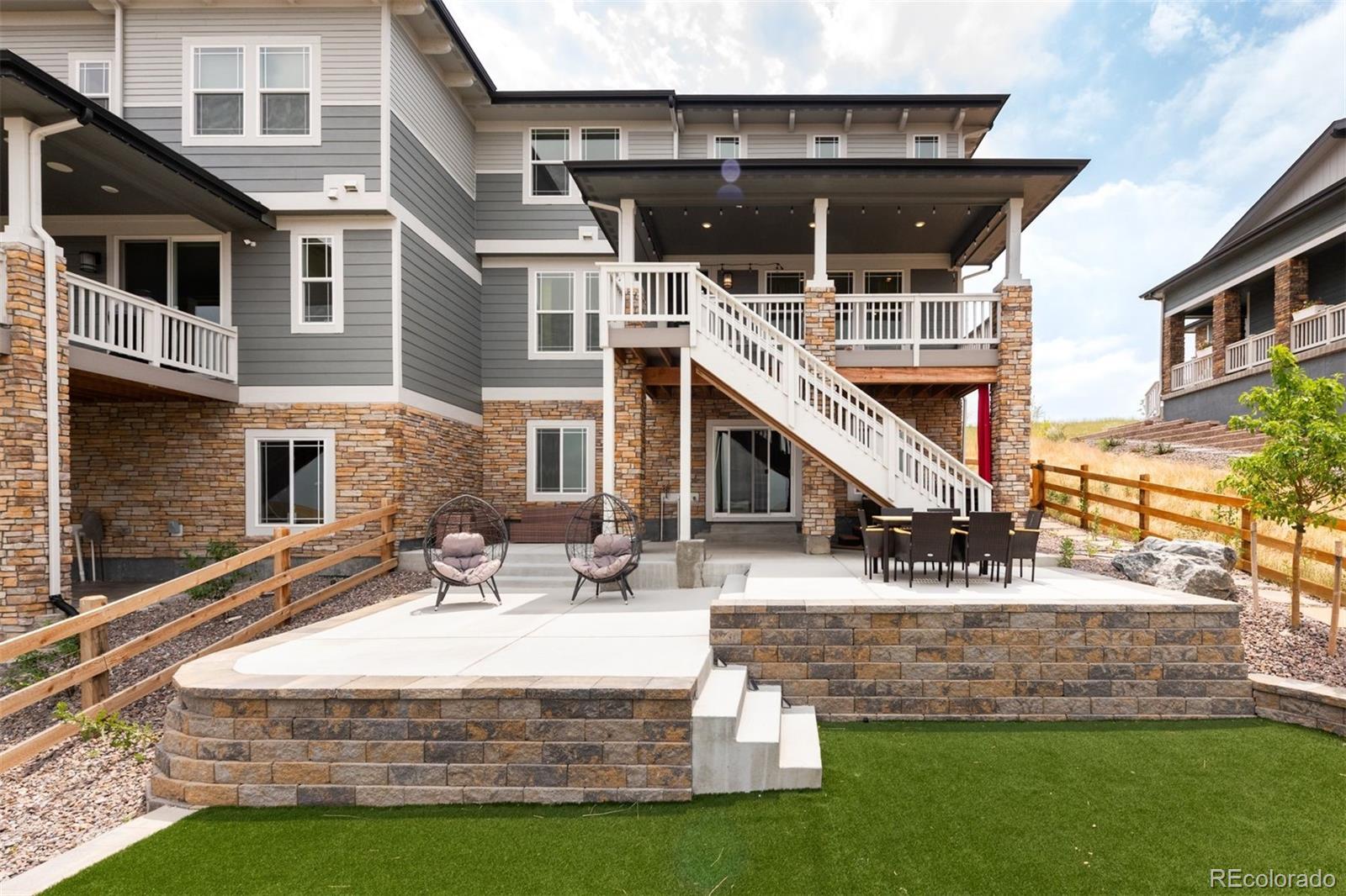 17673 W 93rd Place
