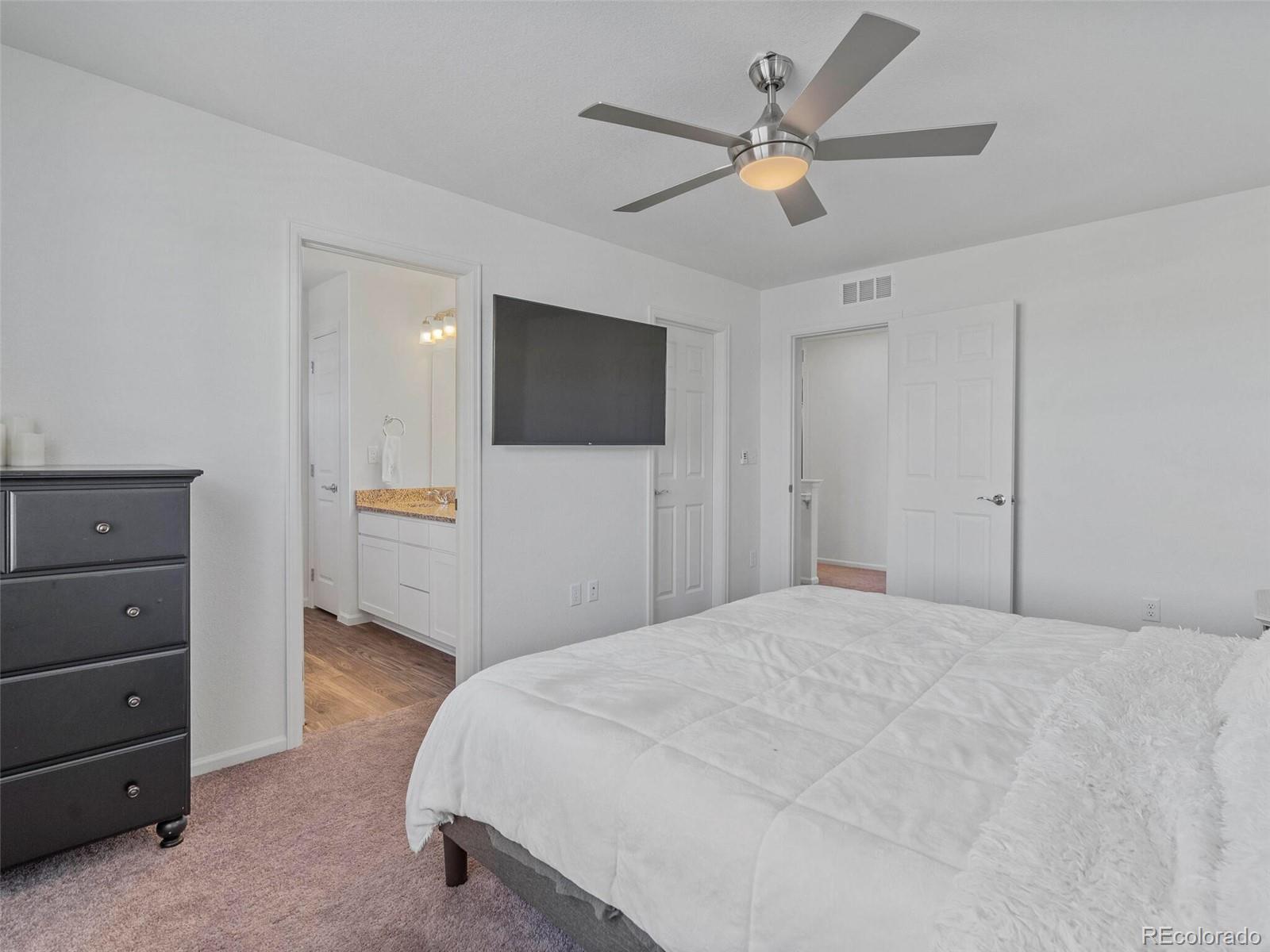 3662 Pinonwood Court