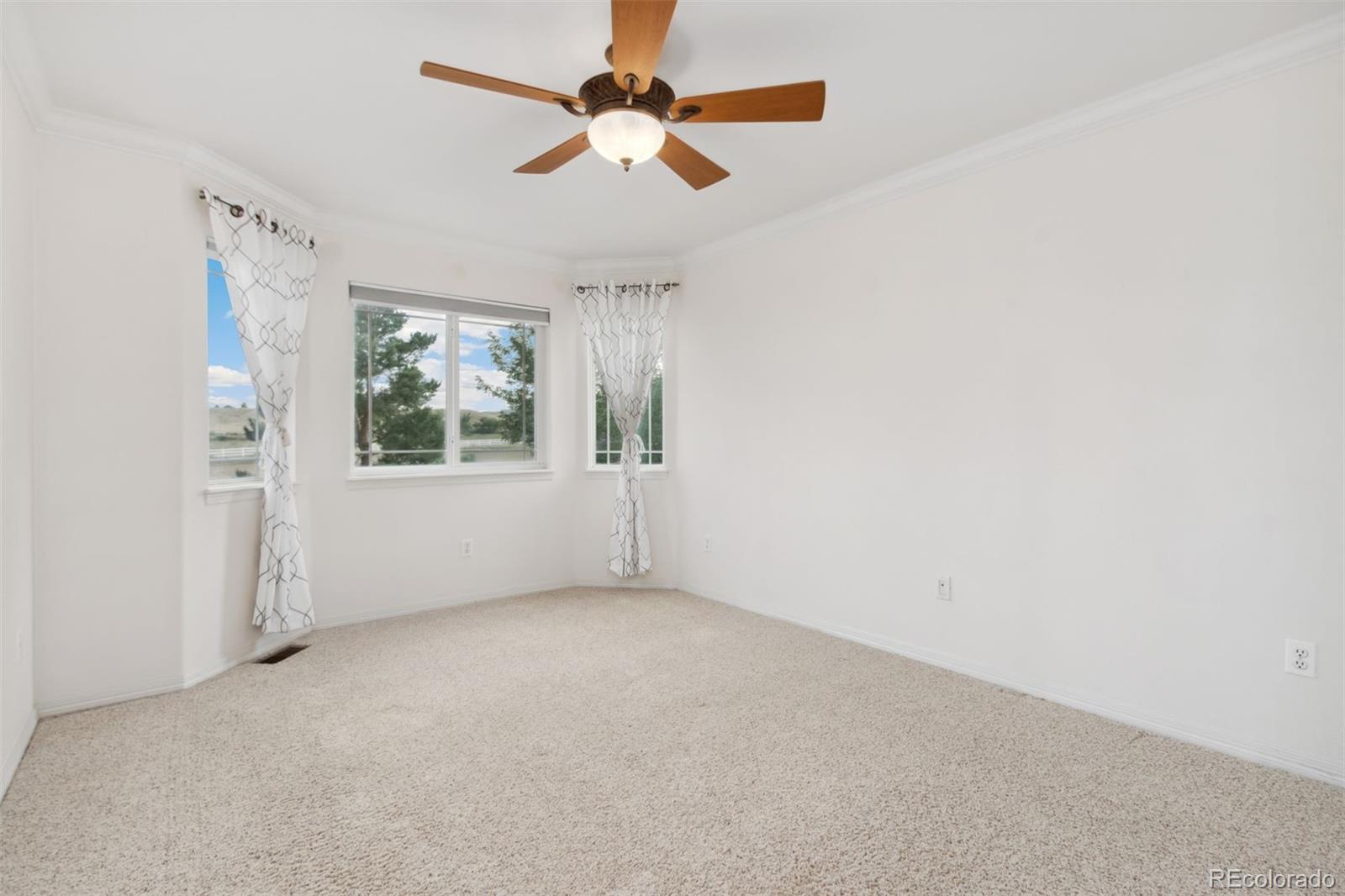 5714 Bluff Lane