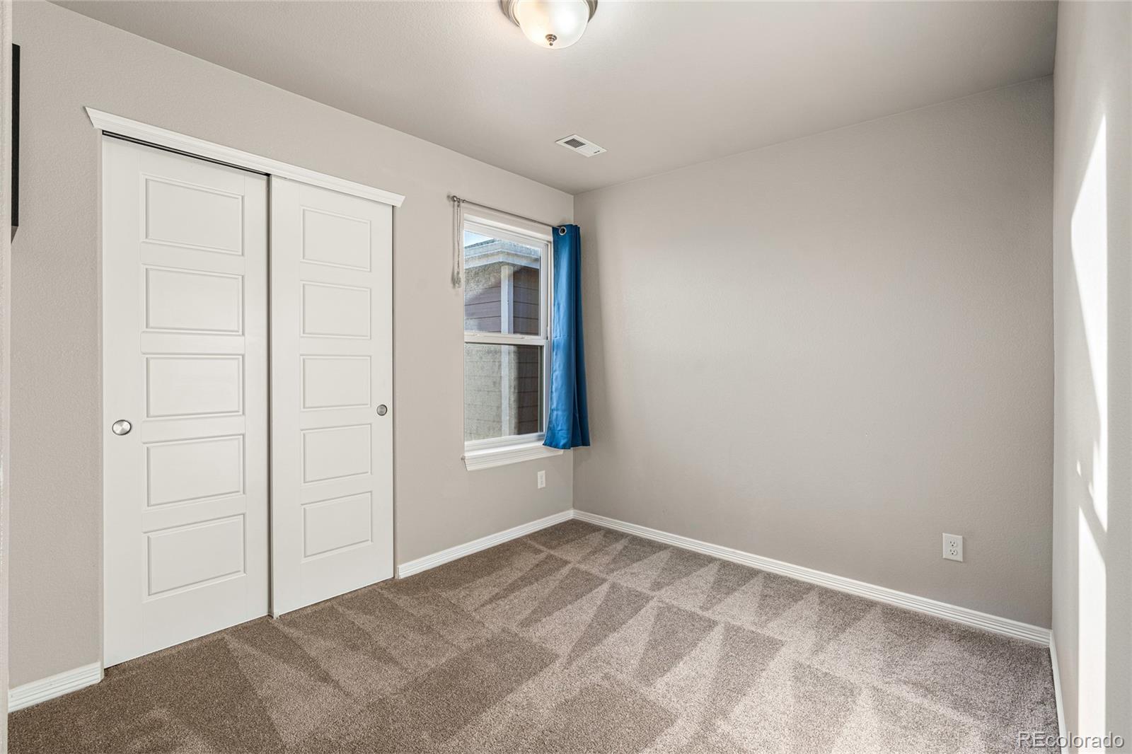 6104 Summit Peak Court Unit: 104