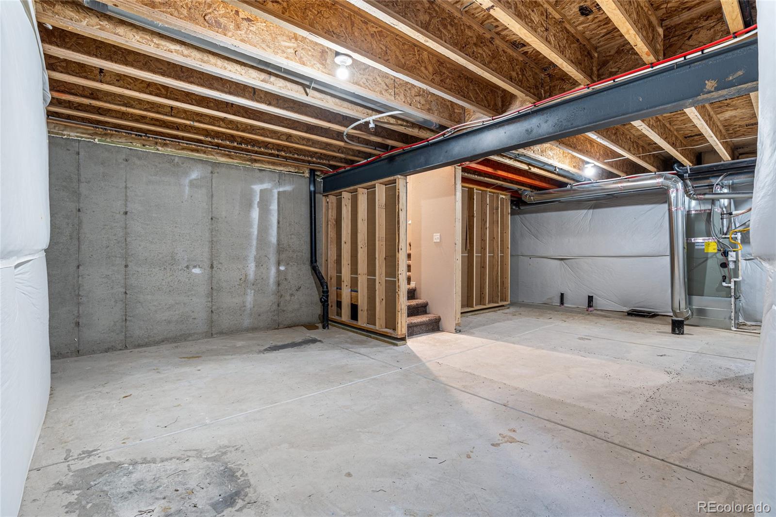 6104 Summit Peak Court Unit: 104