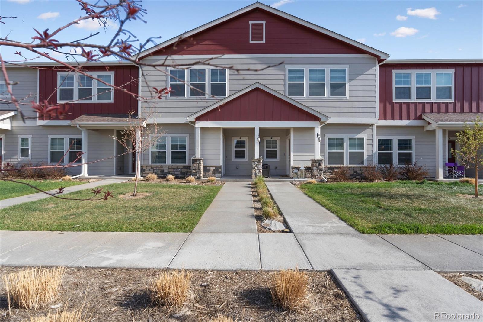 1686 Grand Avenue Unit: 3