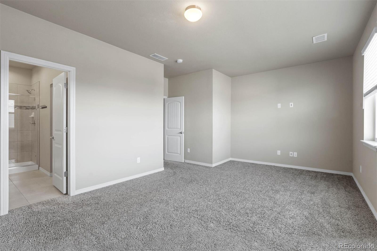 1686 Grand Avenue Unit: 3