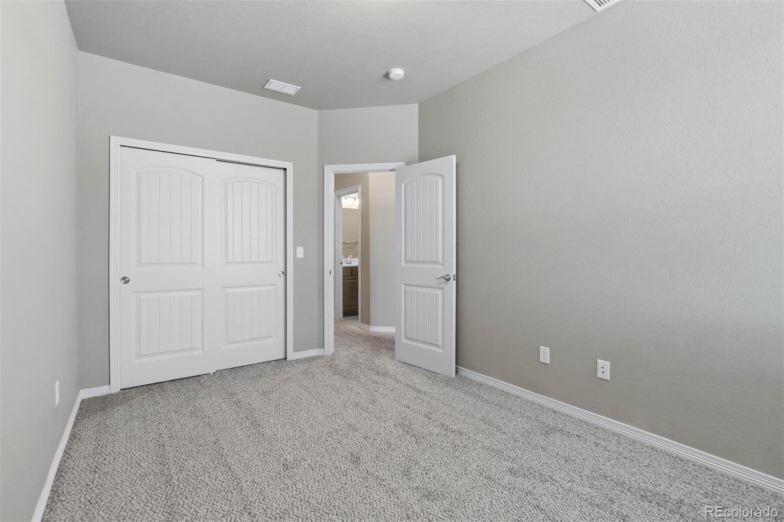 1686 Grand Avenue Unit: 3