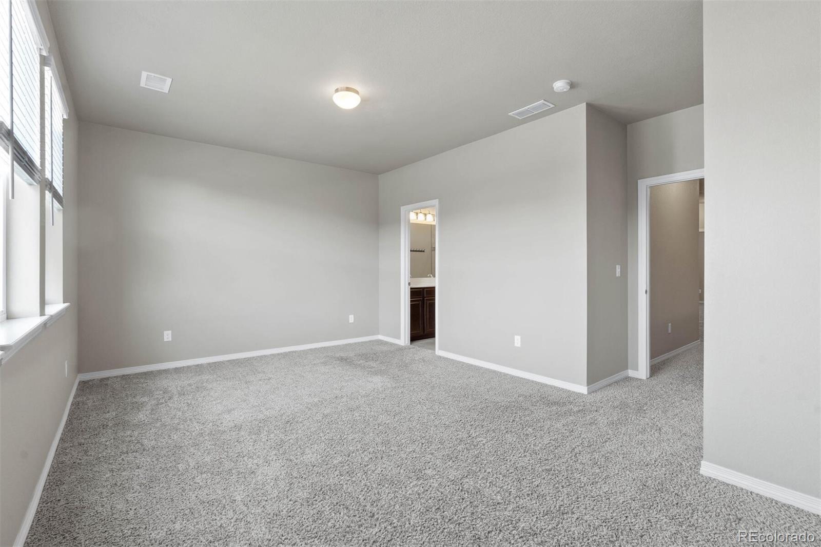 1686 Grand Avenue Unit: 3