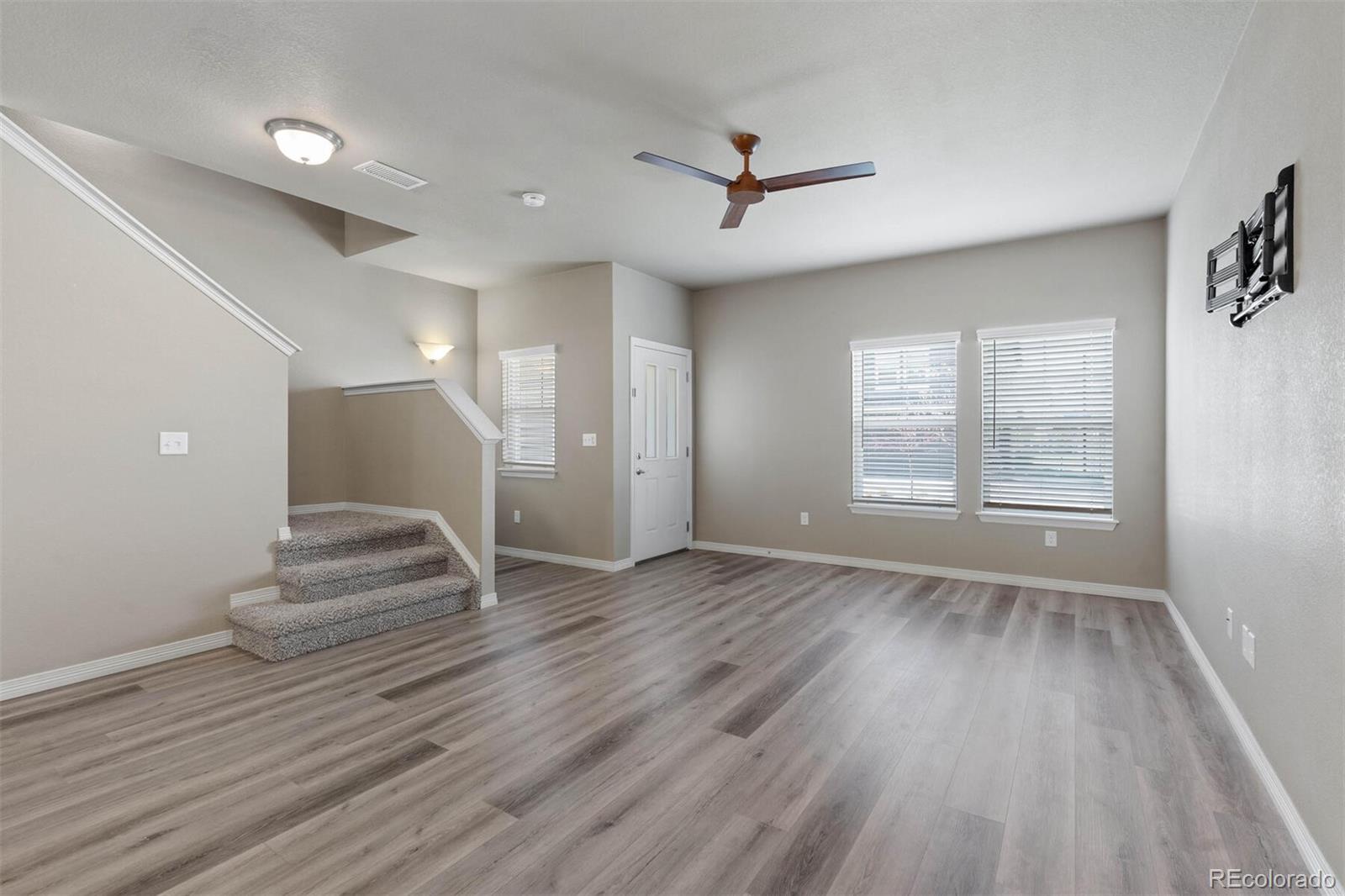 1686 Grand Avenue Unit: 3