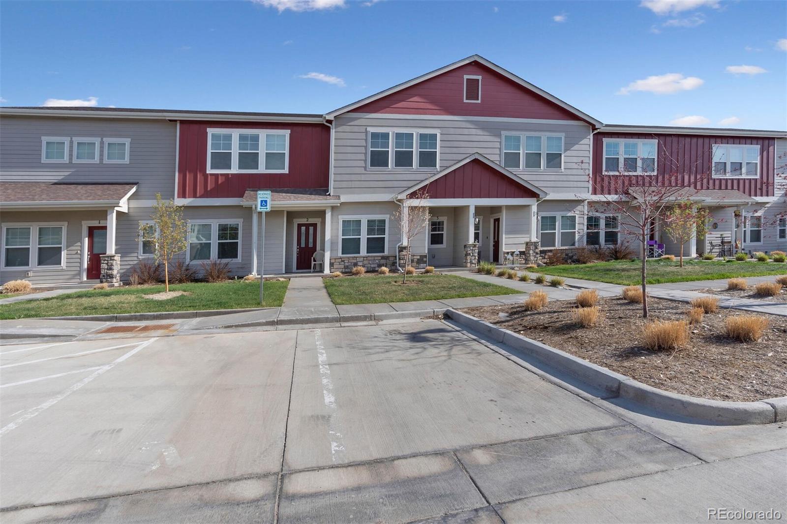 1686 Grand Avenue Unit: 3